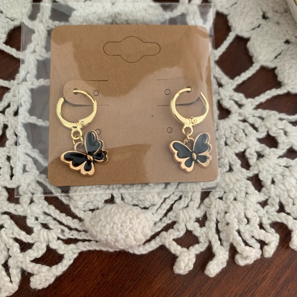*3 for $20* Black and Gold Enamel Butterfly Huggie Hoop Earrings - Picture 1 of 4